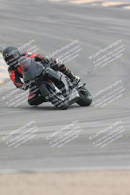 media/Sep-21-2025-Race Pace (Sun) [[98bf33ef95]]/Non Verified/1-Turns 9 and 10 (8am)/